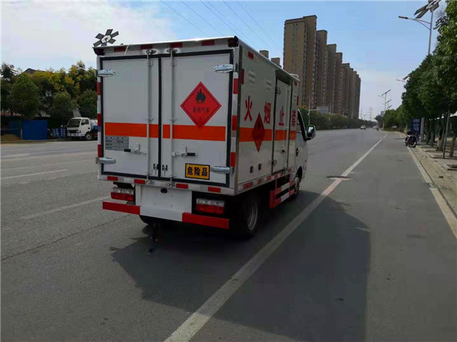 國六微型途逸氣體廂式運輸車