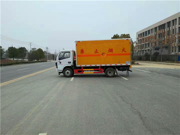 危險品廂式運輸車 危險品廂式運輸車