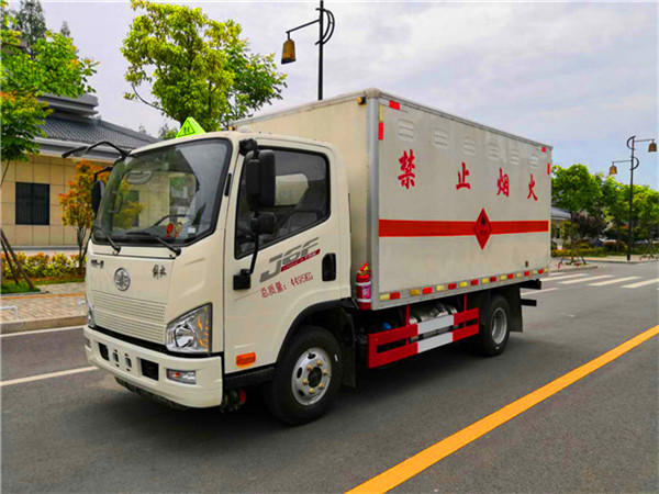 解放危險品廂式運輸車 解放危險品廂式運輸車